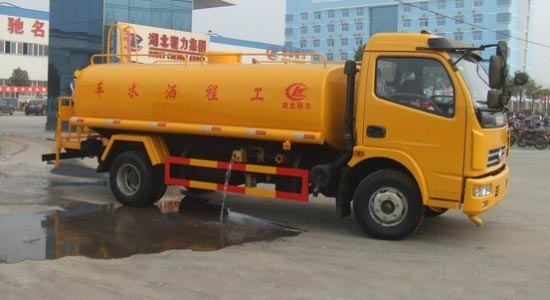 東風多利卡<a href=http://www.njsjdq.com/ssc target=_blank class=infotextkey>灑水車</a>
