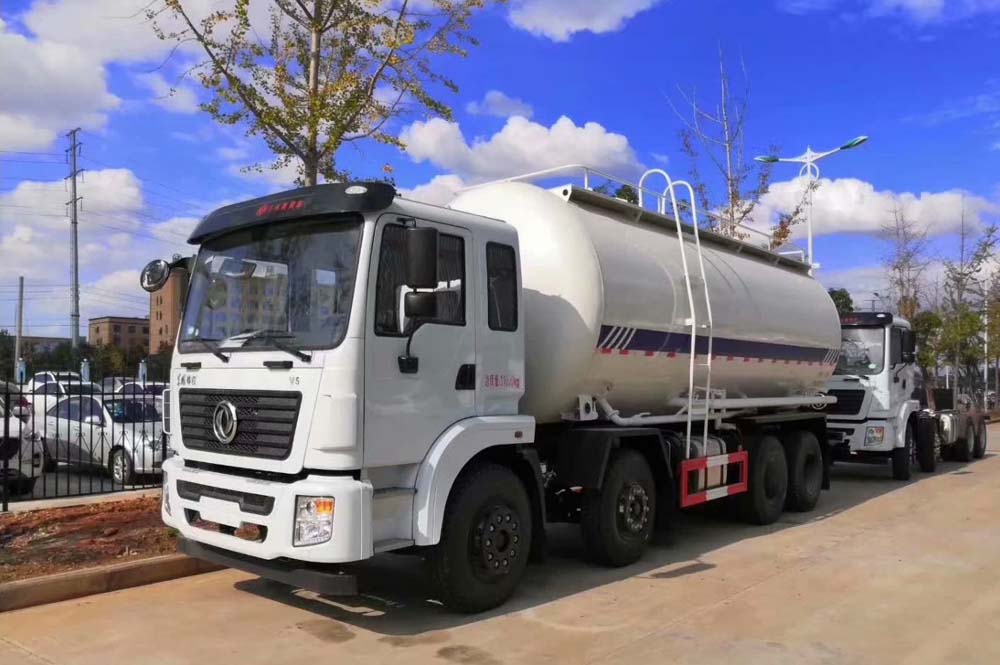 東風(fēng)國(guó)五隨專(zhuān)25方粉塵物料散裝水泥運(yùn)輸車(chē)